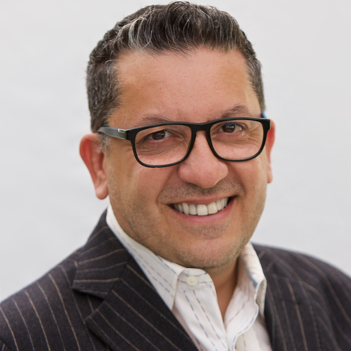 Real estate agent in the Bay Area